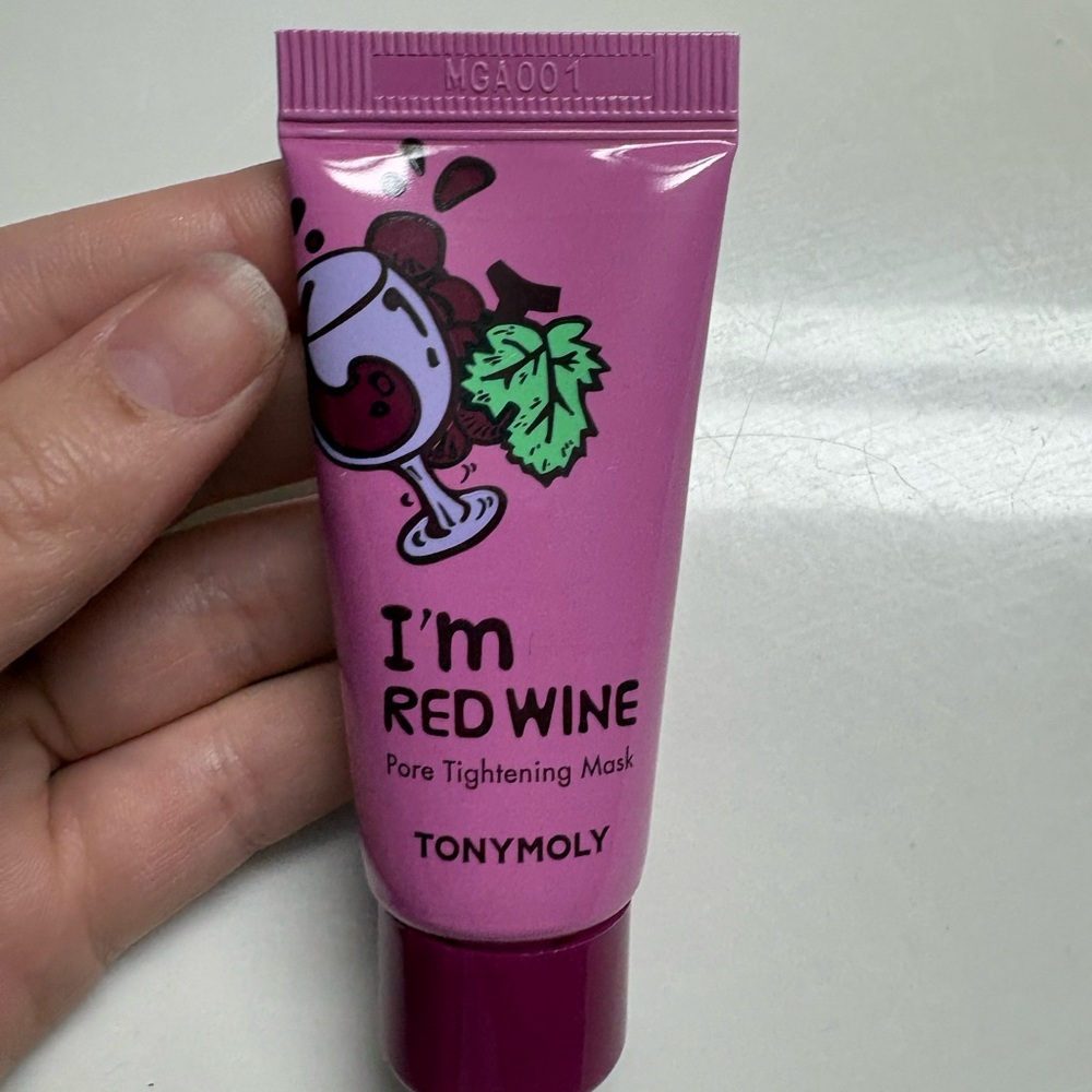 I'm Red Wine Pore Tightening Mask from TONYMOLY